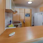 Апартаменты Monteurwohnungen - Hagemann Querfurter Str 4 *