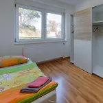 Апартаменты Monteurwohnungen - Hagemann Querfurter Str 4 *