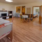 Monteurwohnungen - Hagemann Querfurter Str 4 Апартаменты Лютерштадт-Айслебен
