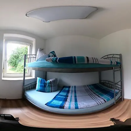 Hagemann Querfurter Str. 4 *