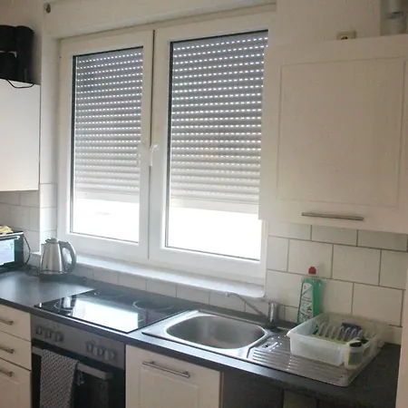 Hagemann Querfurter Str. 4 Апартаменты Лютерштадт-Айслебен