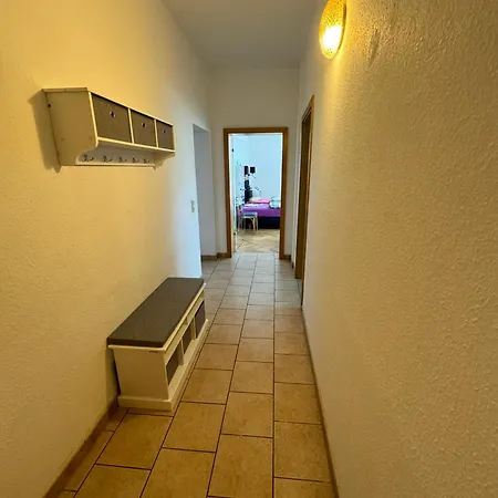 Monteurwohnungen - Hagemann Querfurter Str 4 Apartment *