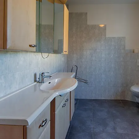 Appartement Hagemann Querfurter Str. 4 *