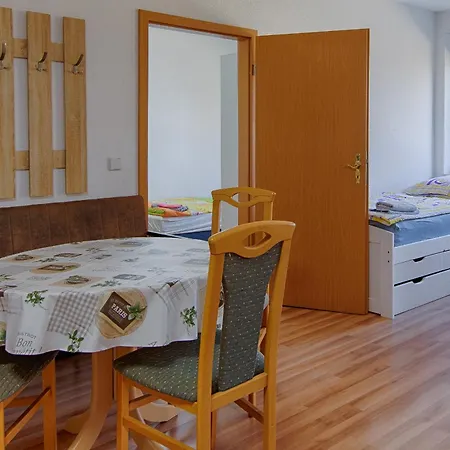 Monteurwohnungen - Hagemann Querfurter Str 4 * Lutherstadt Eisleben