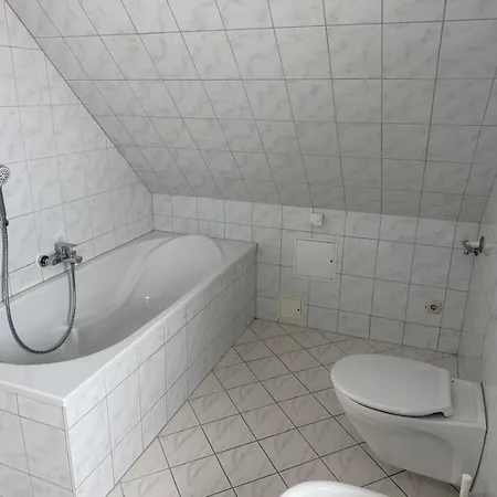 Monteurwohnungen - Hagemann Querfurter Str 4 Lutherstadt Eisleben