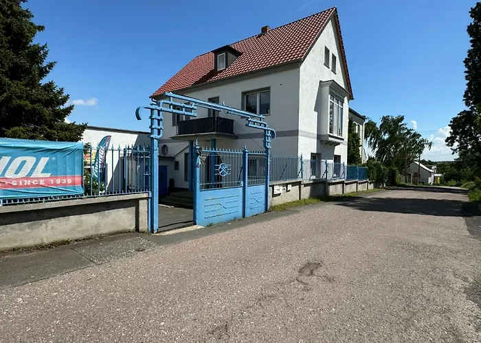 Hagemann Querfurter Str. 4 Apartmán *