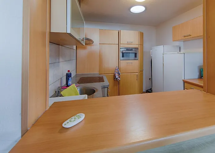 Apartman Hagemann Querfurter Str. 4 *